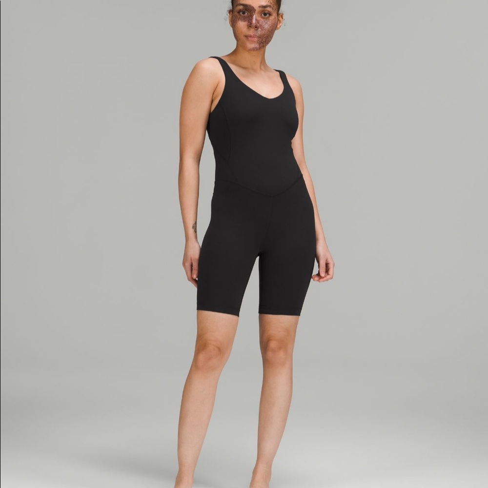 Lululemon align onesie 8”